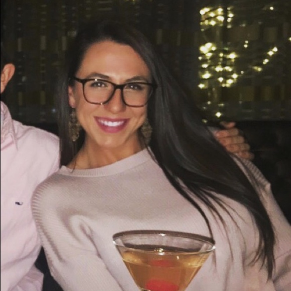Meet your Posher, Nicole